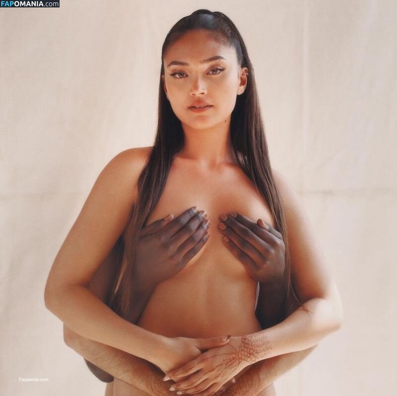 Joy Crookes / https: / joycrookes Naken OnlyFans  Läckta Foto #34