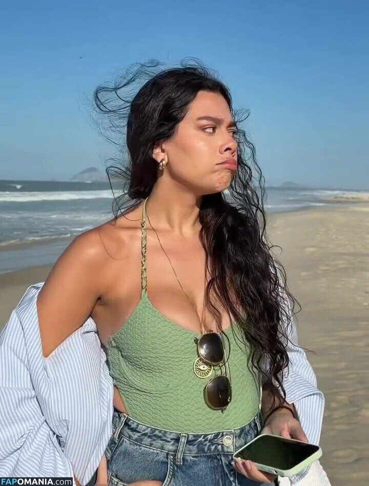 Julia Alvarenga / julinhafuracaoo / kjuliak Naken OnlyFans  Läckta Foto #16