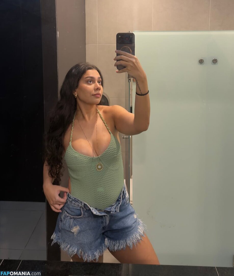Julia Alvarenga / julinhafuracaoo / kjuliak Naken OnlyFans  Läckta Foto #17