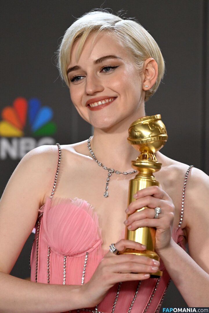 Julia Garner / juliagarnerofficial / ztyg_29 Naken OnlyFans  Läckta Foto #13