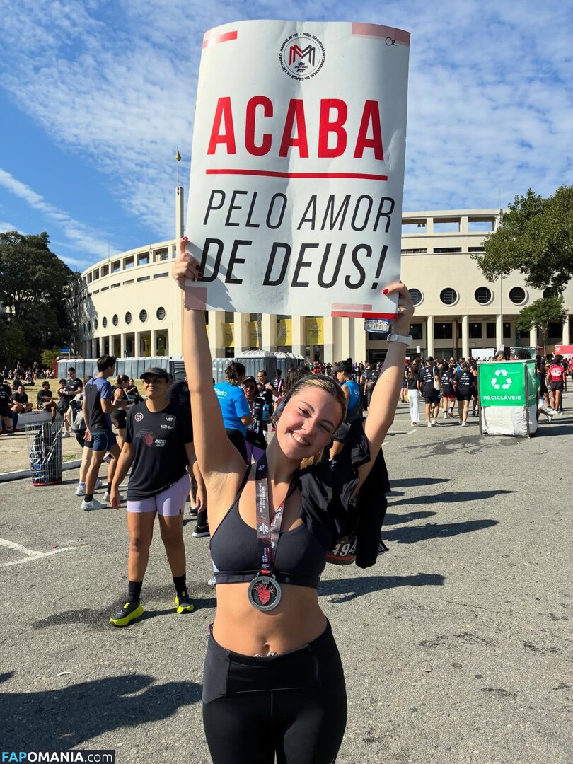 Julia Gomes / julinhagomes Naken OnlyFans  Läckta Foto #3
