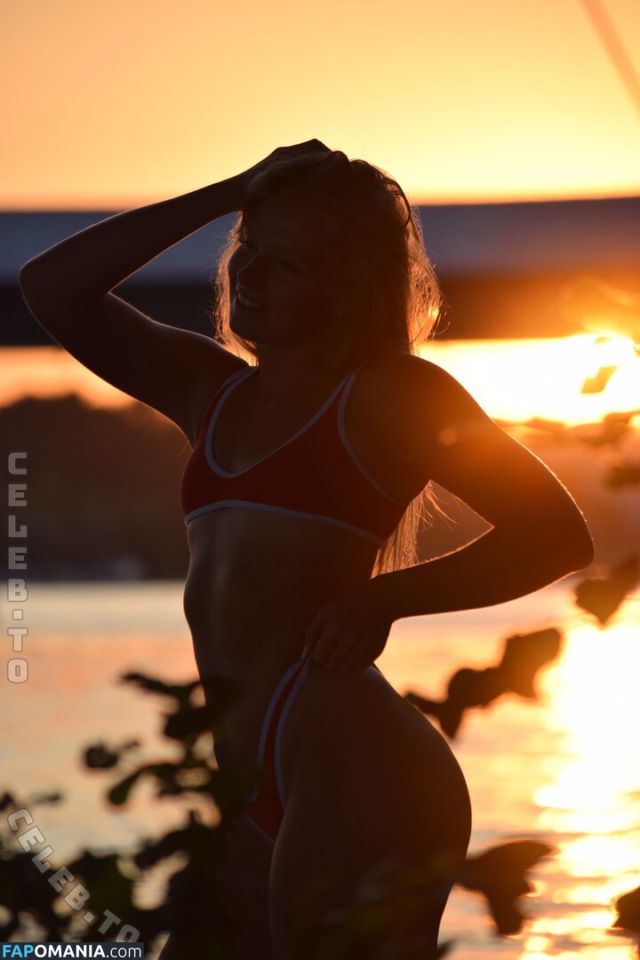 Julia Haas / julia__haas Naken OnlyFans  Läckta Foto #1