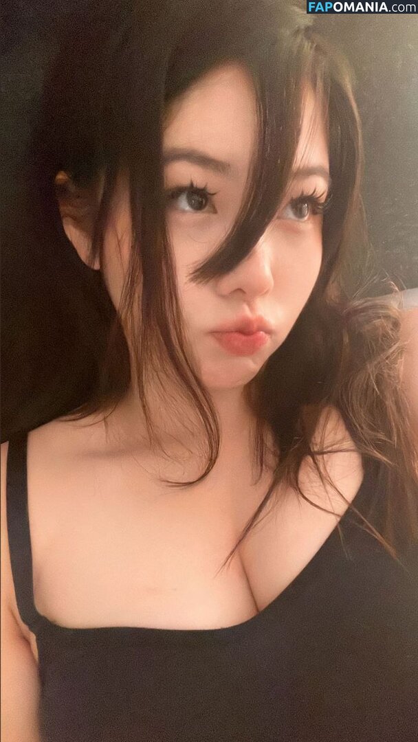 Júlia Nakamura / Mayumi / jumayumin1 Naken OnlyFans  Läckta Foto #7