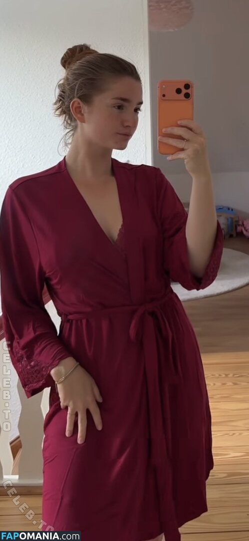 Julia Schulze / Julita_fit / julia.thiele_family Naken OnlyFans  Läckta Foto #7