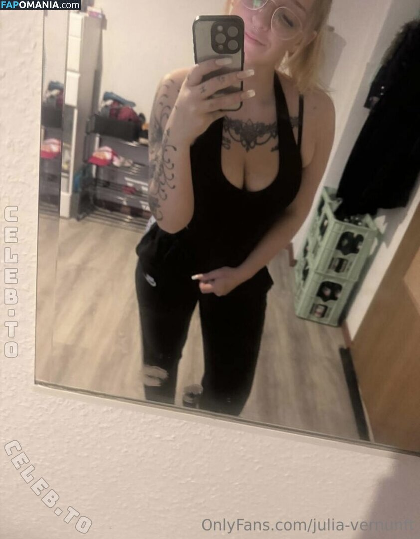 Julia vernunft / Julia-vernunft Naken OnlyFans  Läckta Foto #2