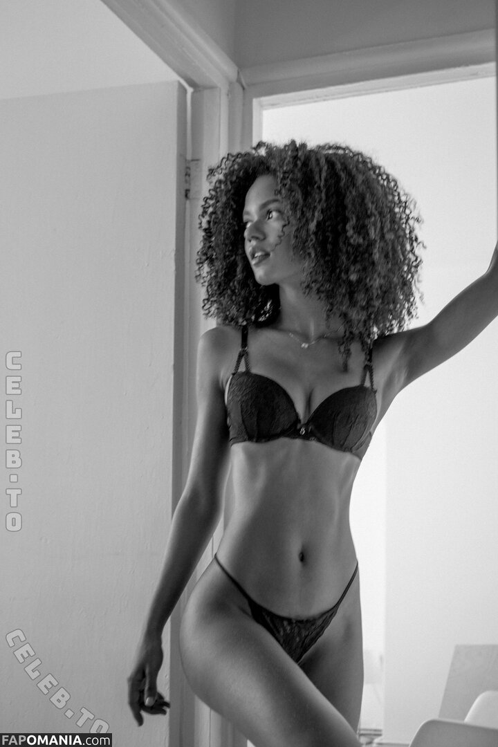 Juliana Nalu / https: / juliananalu / naluando / nalujuliana Naken OnlyFans  Läckta Foto #315