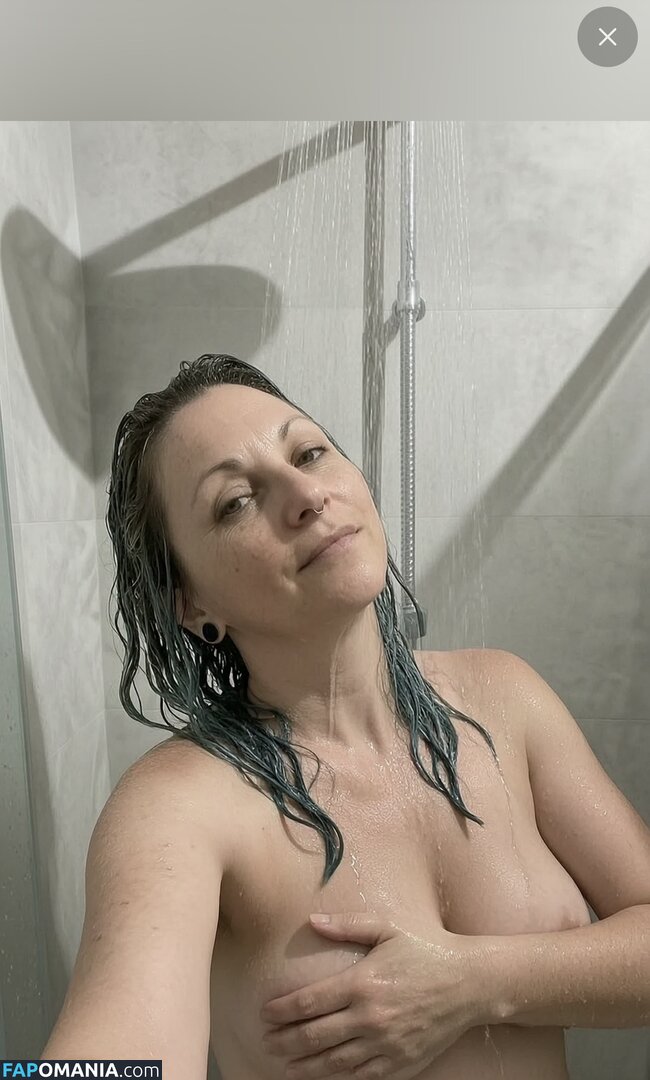 julia_rock_066 / juliarock0666 Naken OnlyFans  Läckta Foto #2