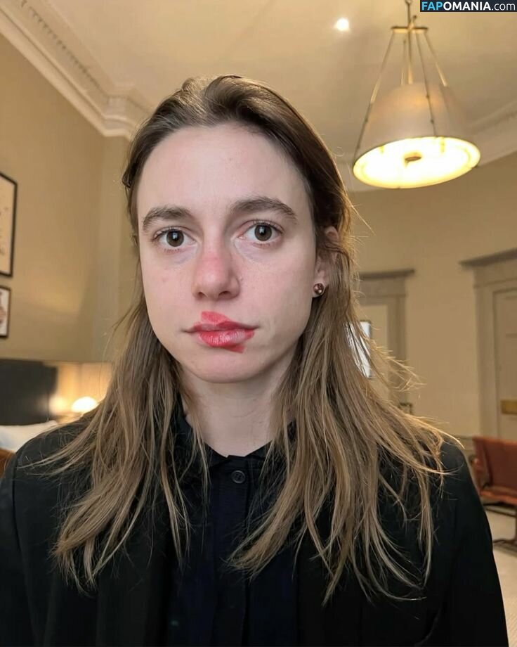 Julien Baker / julienrbaker Naken OnlyFans  Läckta Foto #9