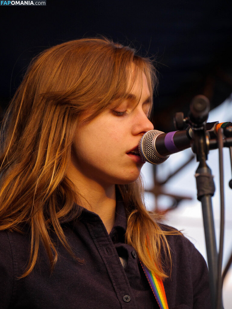 Julien Baker / julienrbaker Naken OnlyFans  Läckta Foto #13