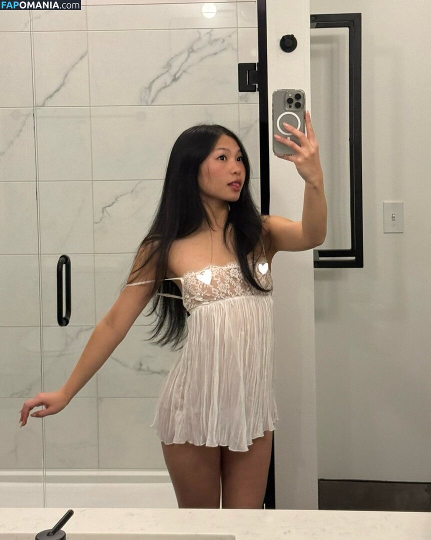 Justaminali Naken OnlyFans  Läckta Foto #4