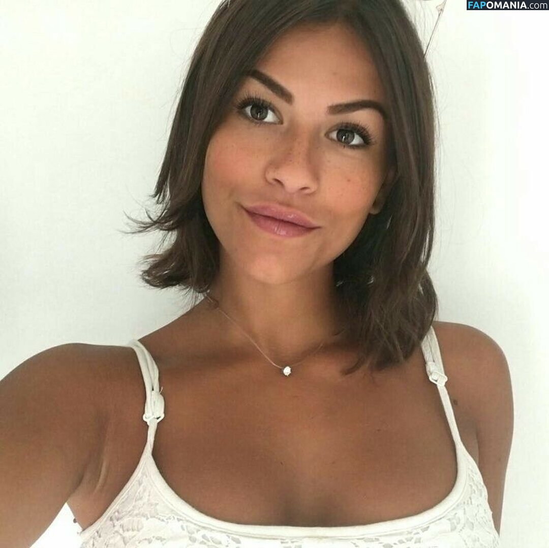 Justine Reine Marie / justinereineee / justinereinemarie Naken OnlyFans  Läckta Foto #21