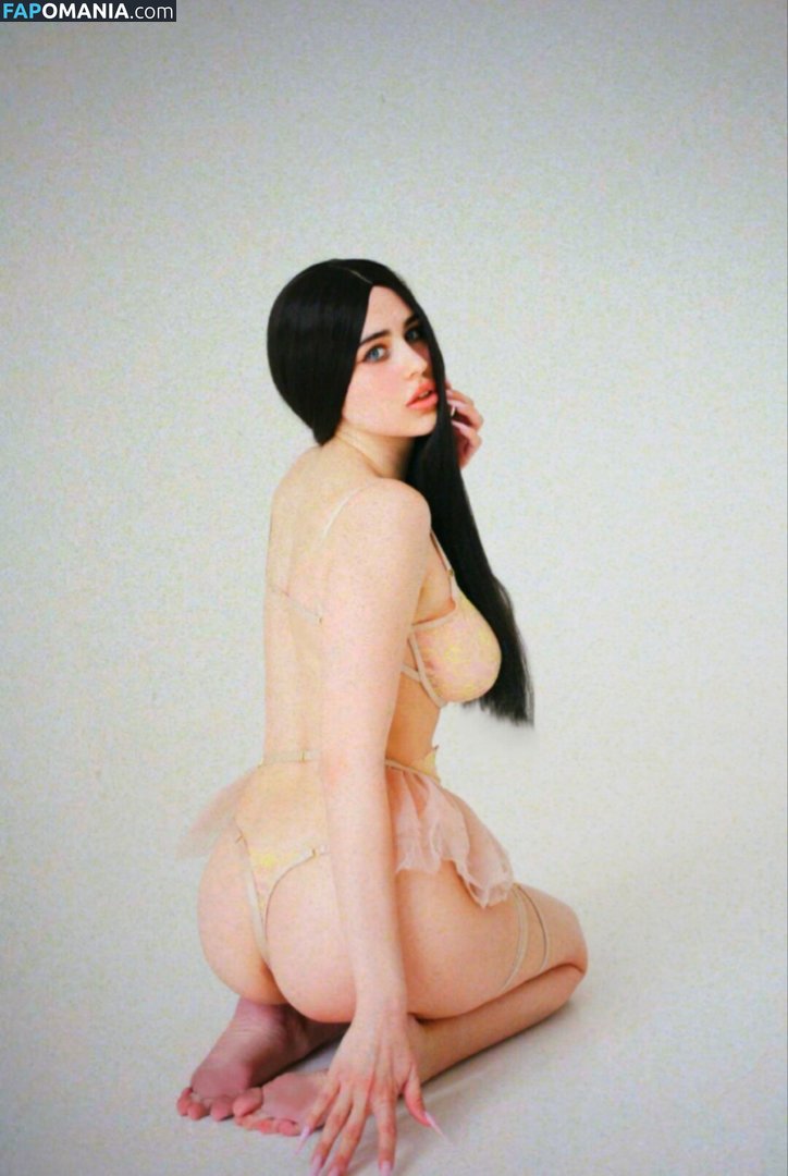 K1ra1 / _k.1.r.a / wannaseemore Naken OnlyFans  Läckta Foto #3