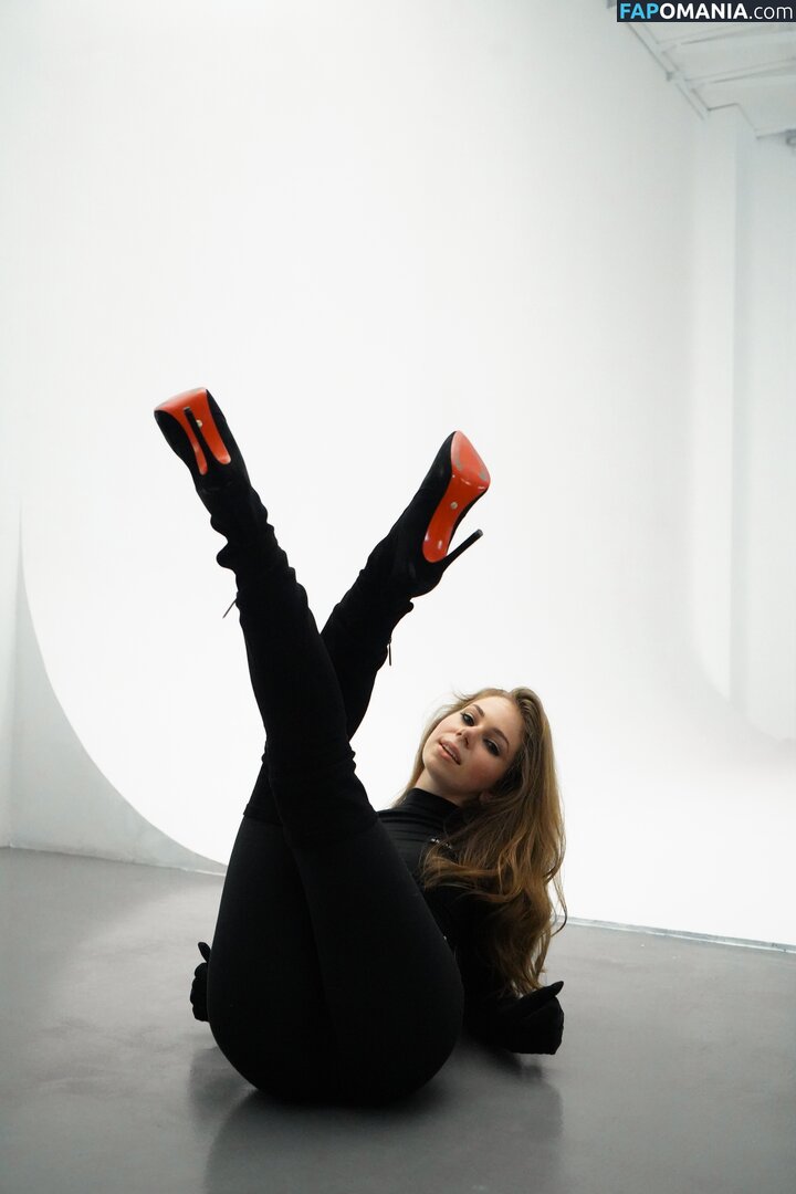 K8lyn / Kitty Kat / fairyk8lyn / godsbiggestfear / k8lyn096 Naken OnlyFans  Läckta Foto #1