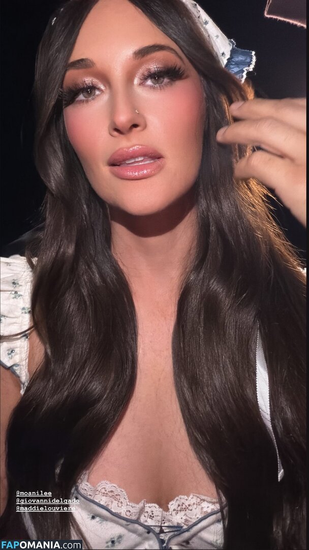 Kacey Musgraves / spaceykacey Naken OnlyFans  Läckta Foto #4