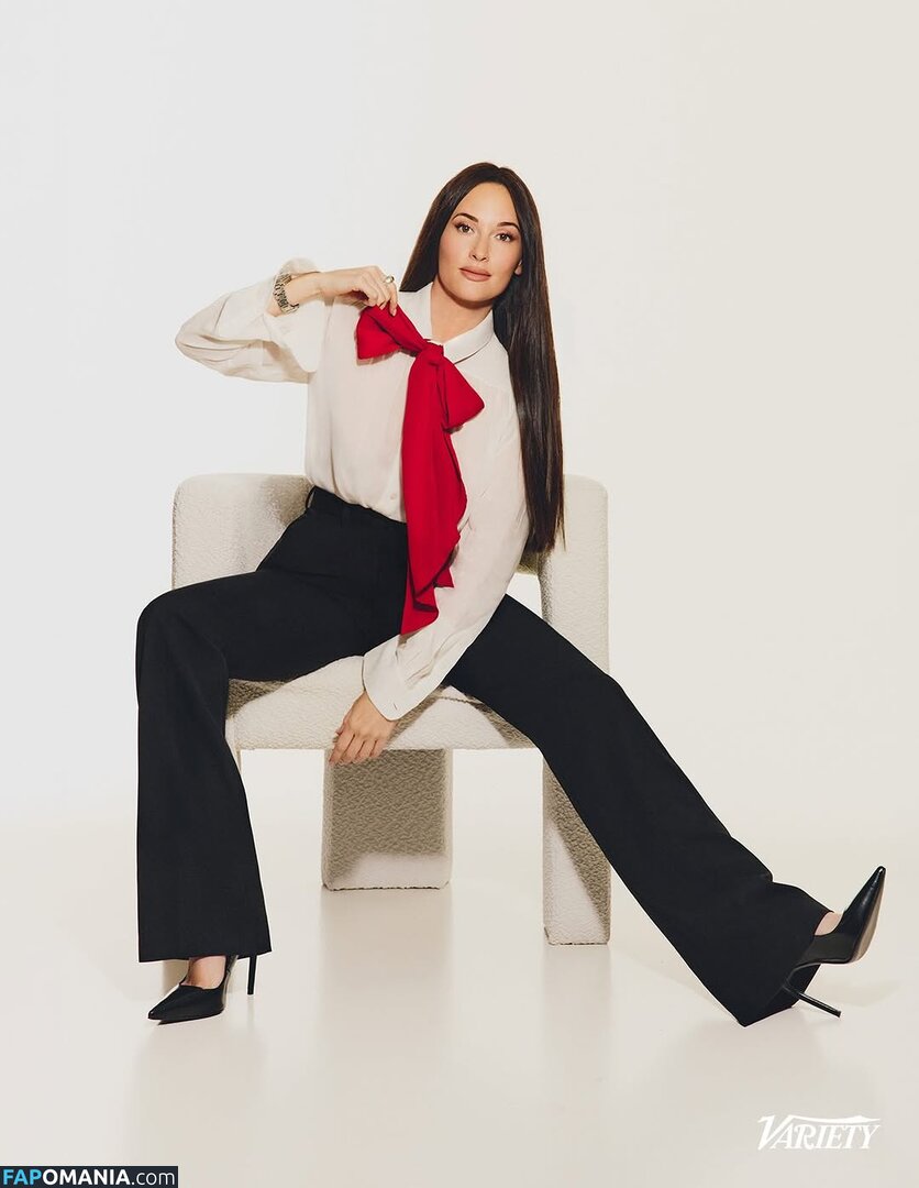 Kacey Musgraves / heavenlyyhazel / spaceykacey Naken OnlyFans  Läckta Foto #9
