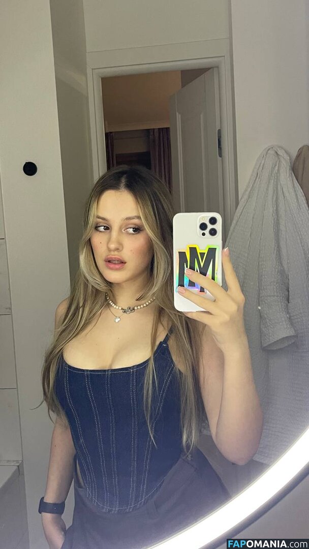 kae4ka / kake4u / whatkayawants Naken OnlyFans  Läckta Foto #2