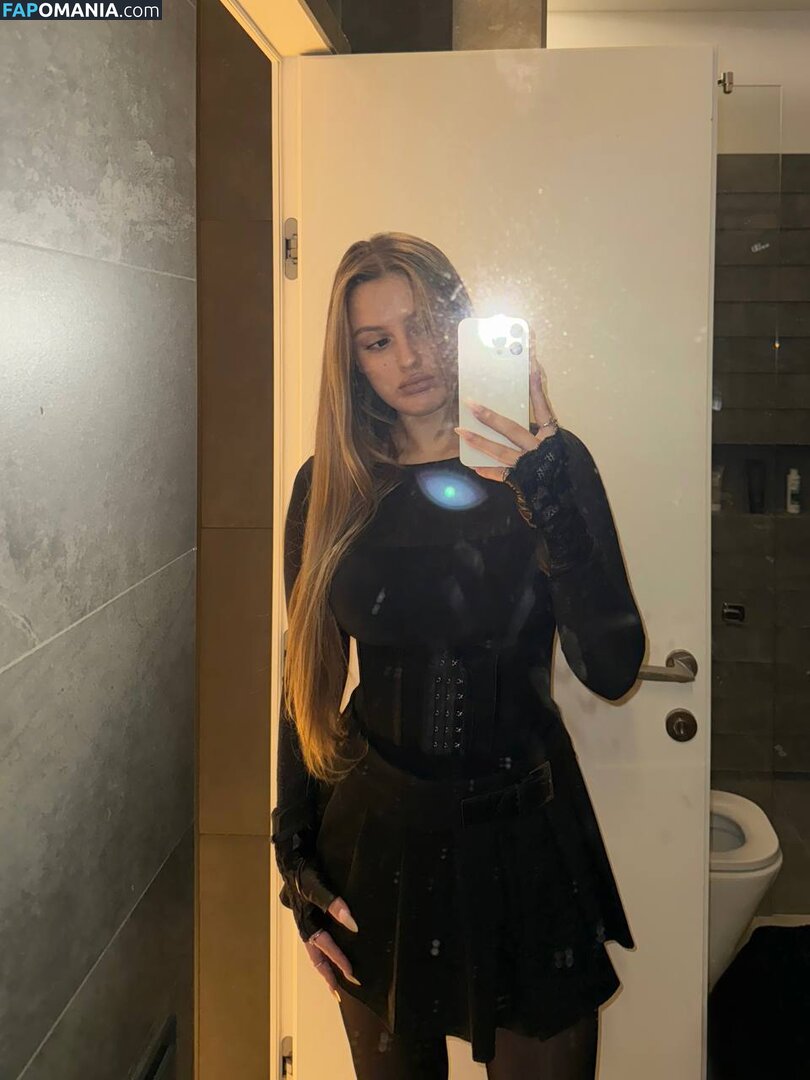 kae4ka / kake4u / whatkayawants Naken OnlyFans  Läckta Foto #4