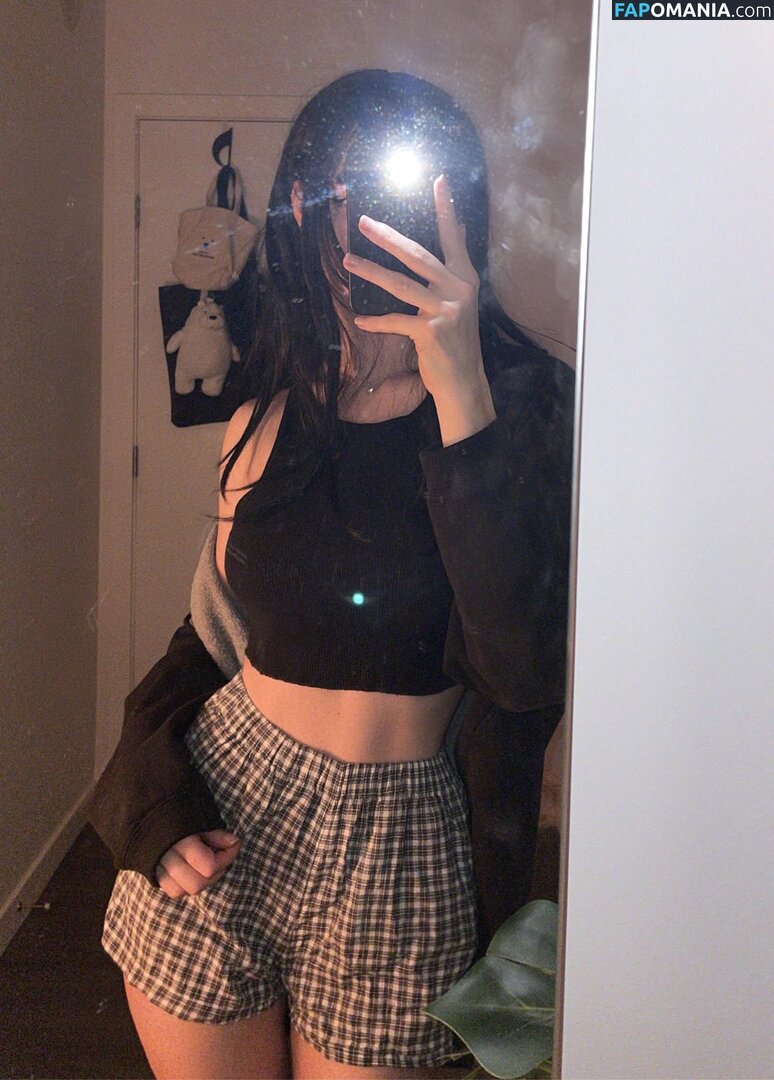 kaerisake Naken OnlyFans  Läckta Foto #6