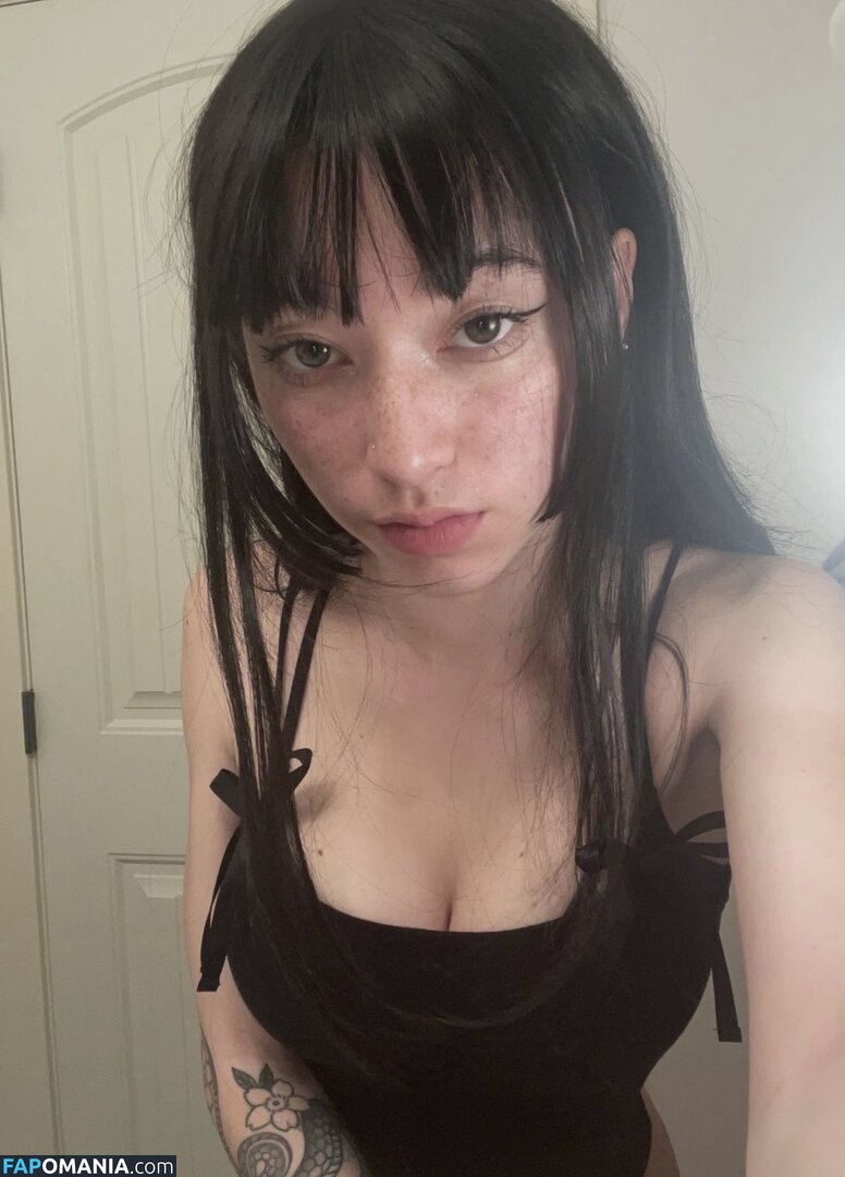 kaerisake Naken OnlyFans  Läckta Foto #8