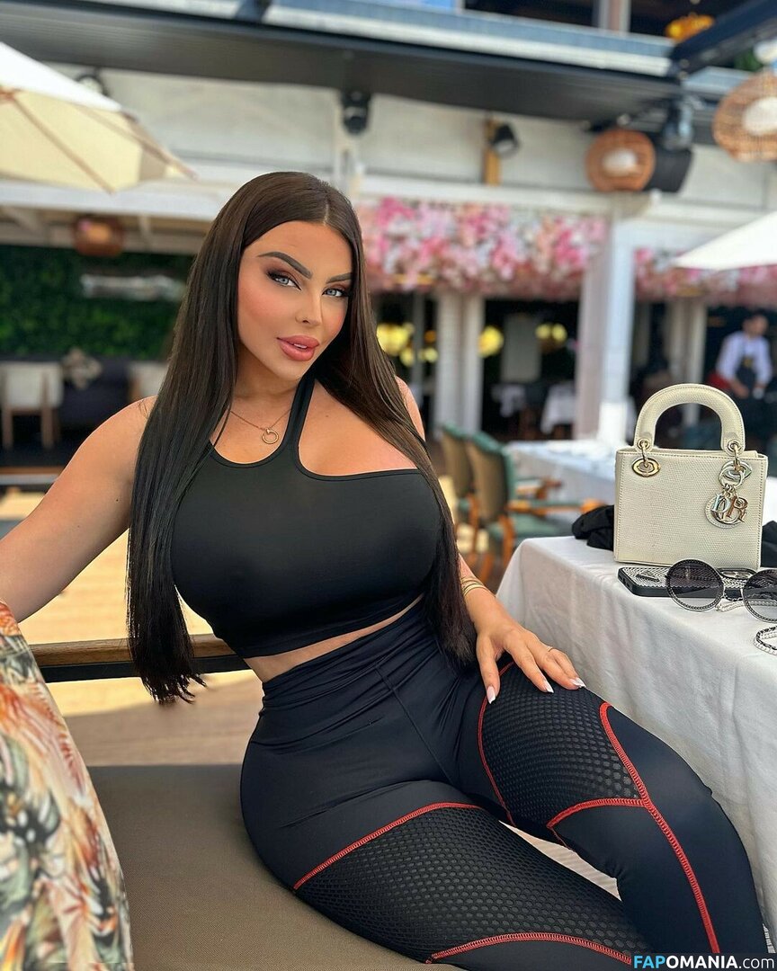 Kahina Sbauty / kahina_sbeauty Naken OnlyFans  Läckta Foto #2