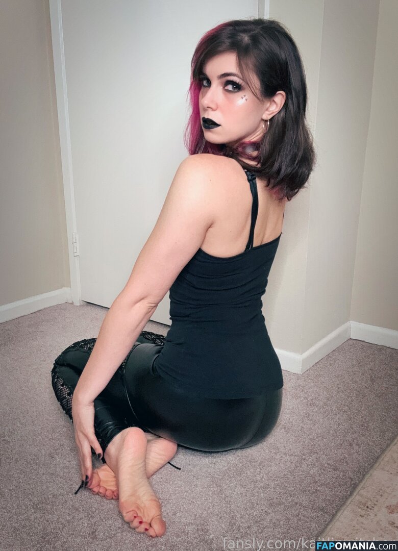 Kaitlin Witcher / KaitlinWitcher / piddleass Naken OnlyFans  Läckta Foto #275