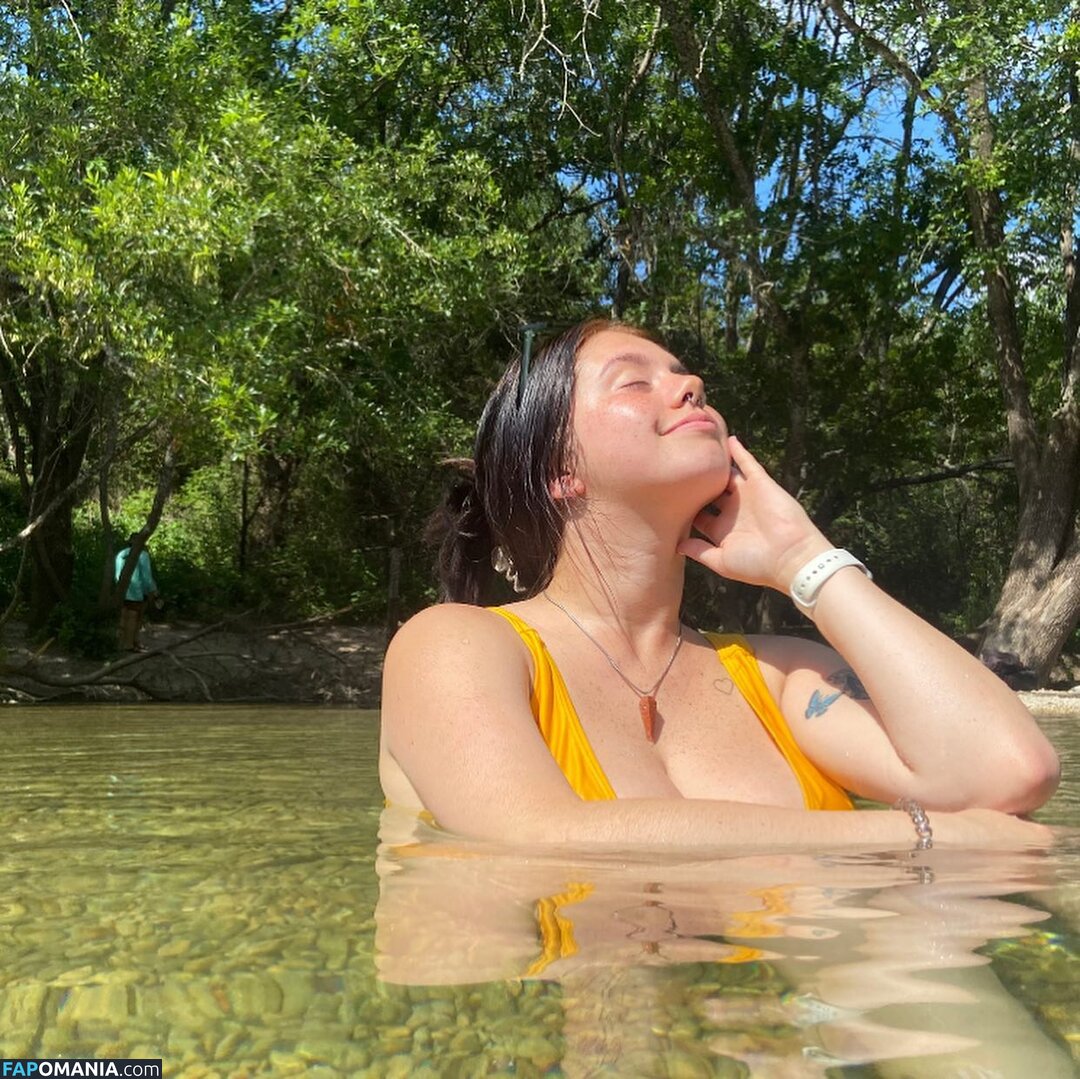 Kaitlyn Nicole / __kaitlynicole_ / https: / kaitlynnicole.music / nicolette38 Naken OnlyFans  Läckta Foto #5