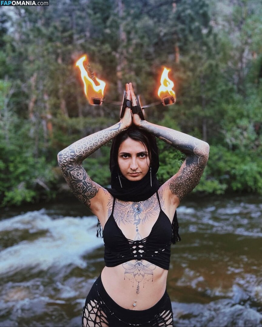 Kaladhara Creations / kaladharacreations / prema.riah Naken OnlyFans  Läckta Foto #1