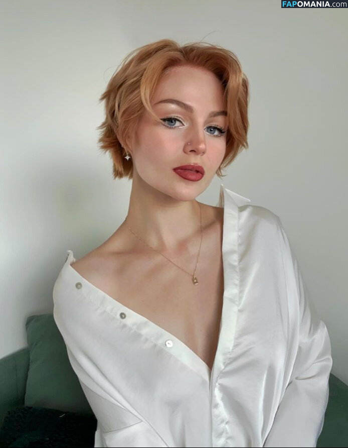 KallMeKris / kriscollins Naken OnlyFans  Läckta Foto #10