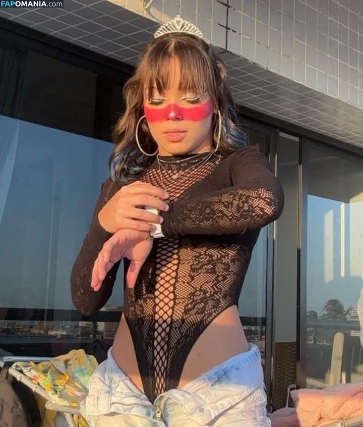 Kamylinha Santos / eaekamylinha Naken OnlyFans  Läckta Foto #1