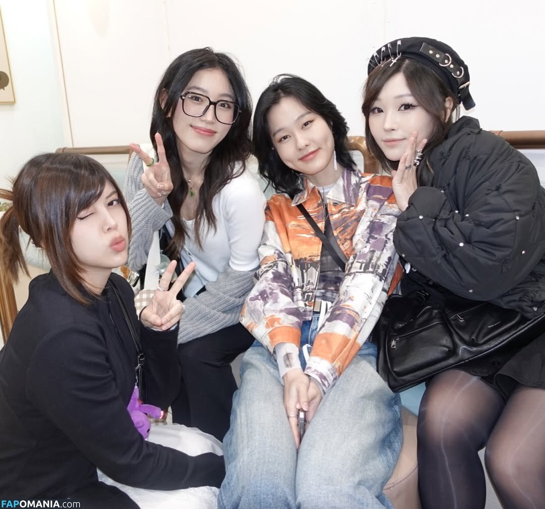 Aikuros / Hyoon / Kang Hee Yoon / floaromaa Naken OnlyFans  Läckta Foto #386