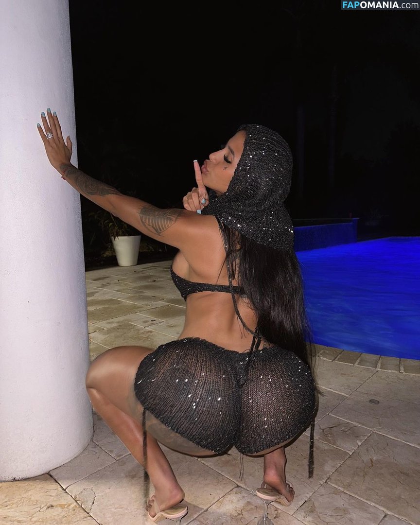 Karen Havary / havaryk / queenhavaryk Naken OnlyFans  Läckta Foto #6