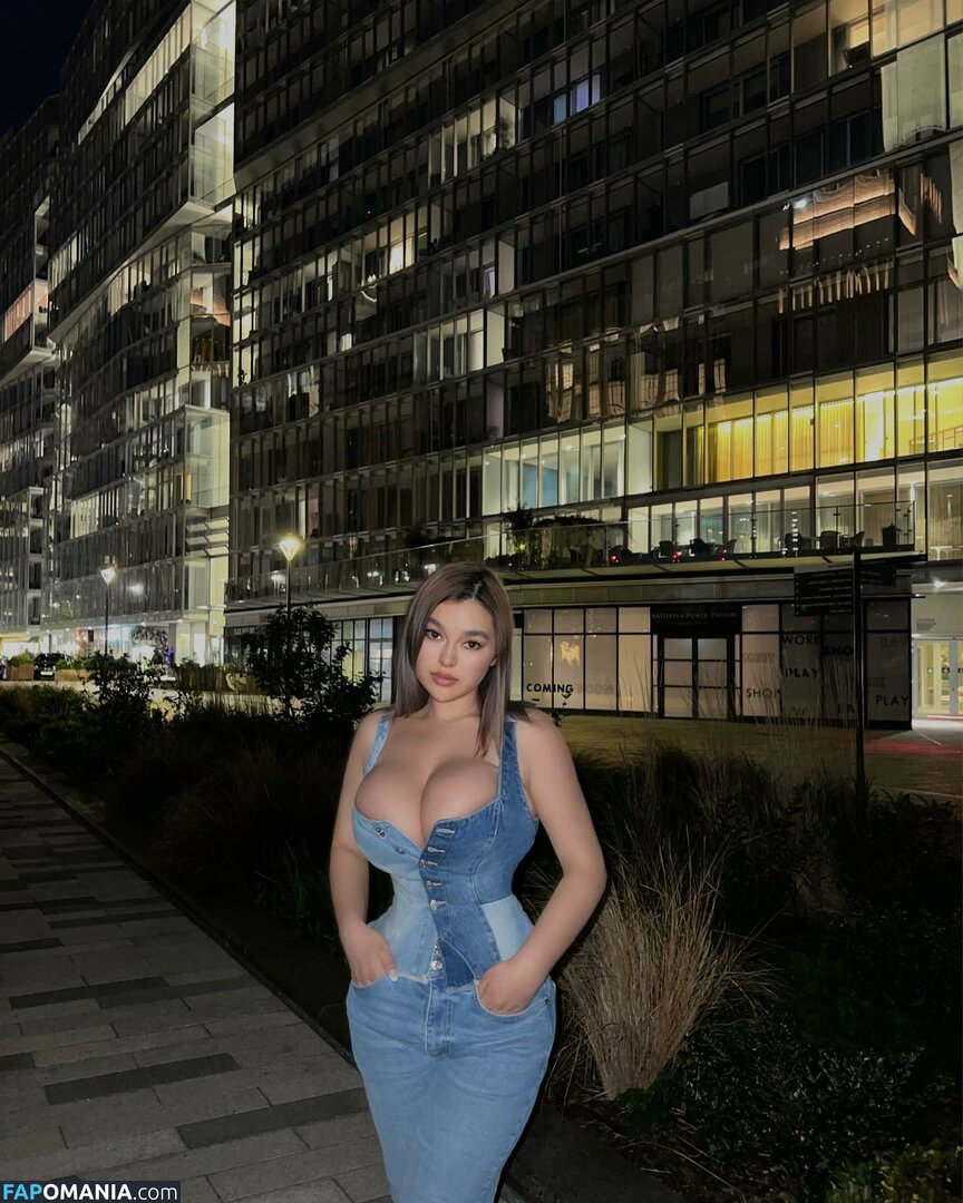 Karina Grinberryall / karina_.1 / leatherbykarina Naken OnlyFans  Läckta Foto #15