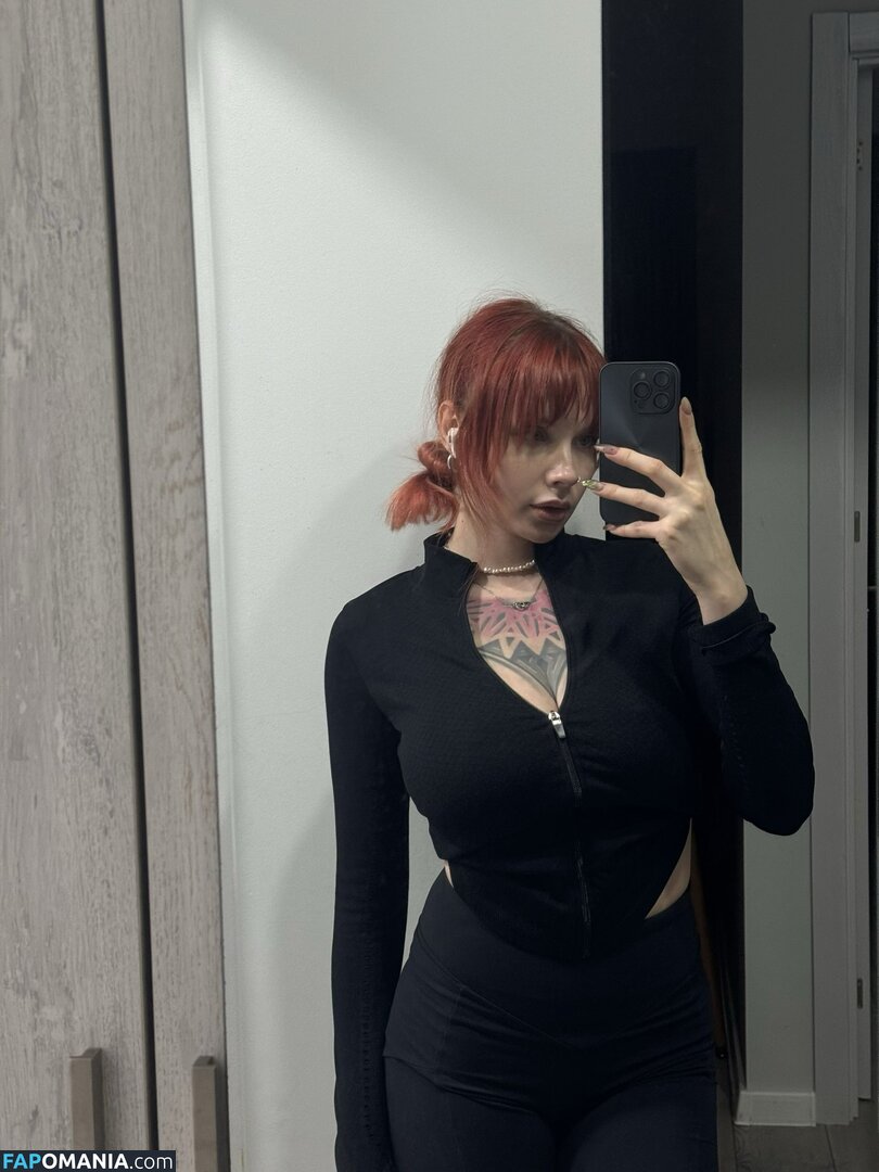 Karina Kherman / NebelaiaK / kher.man Naken OnlyFans  Läckta Foto #17