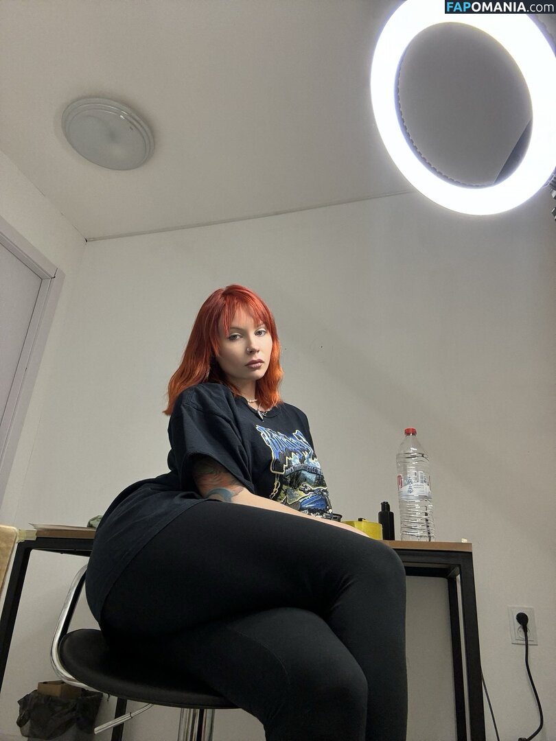 Karina Kherman / NebelaiaK / kher.man Naken OnlyFans  Läckta Foto #20