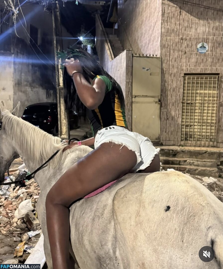 Karolayne / euubrown Naken OnlyFans  Läckta Foto #1