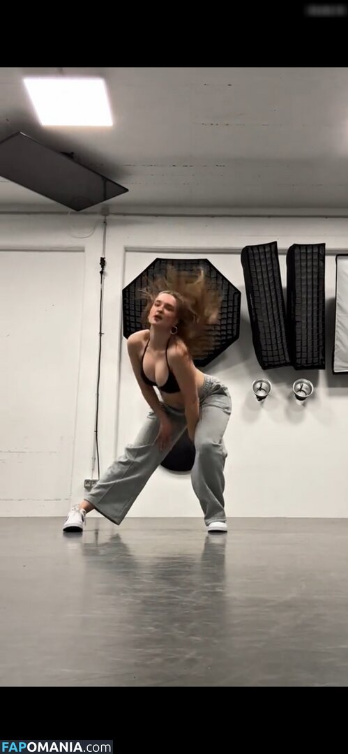 KatharinaKnoch Naken OnlyFans  Läckta Foto #4