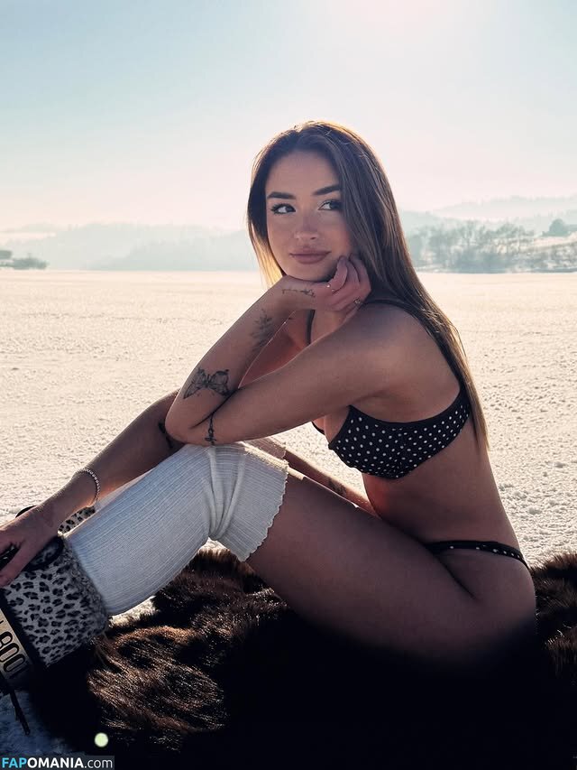 Katia Dupenkova / kkatrunia Naken OnlyFans  Läckta Foto #3