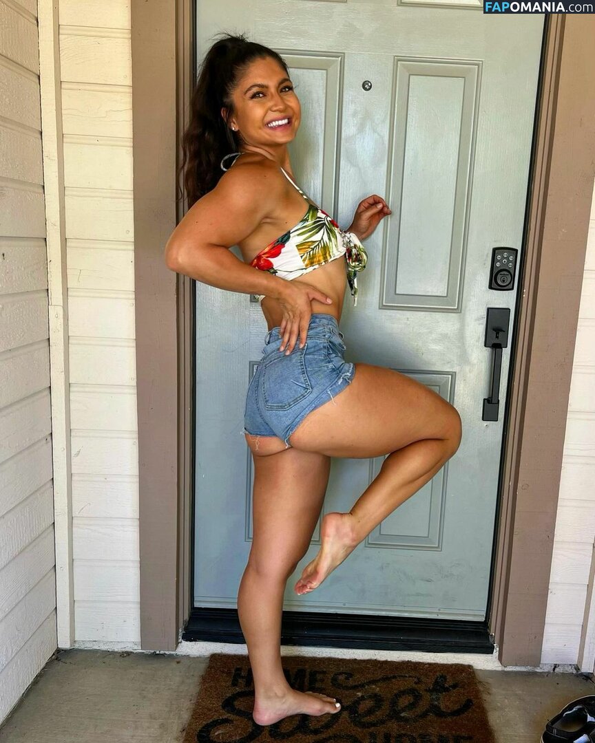Katie Jones / Kayteejones_ / cutebustykatie / kjgoddess Naken OnlyFans  Läckta Foto #7