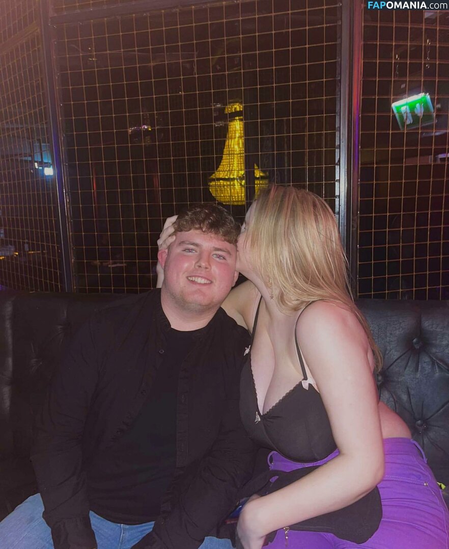 Katie O Naken OnlyFans  Läckta Foto #9