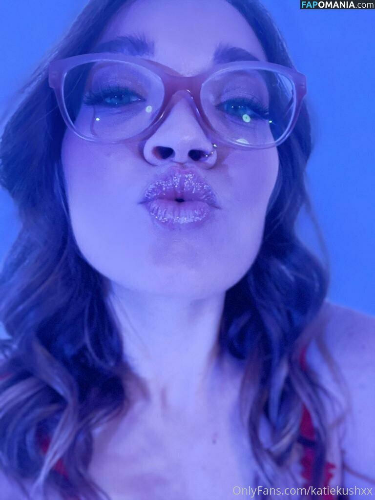 katiekushxx Naken OnlyFans  Läckta Foto #122