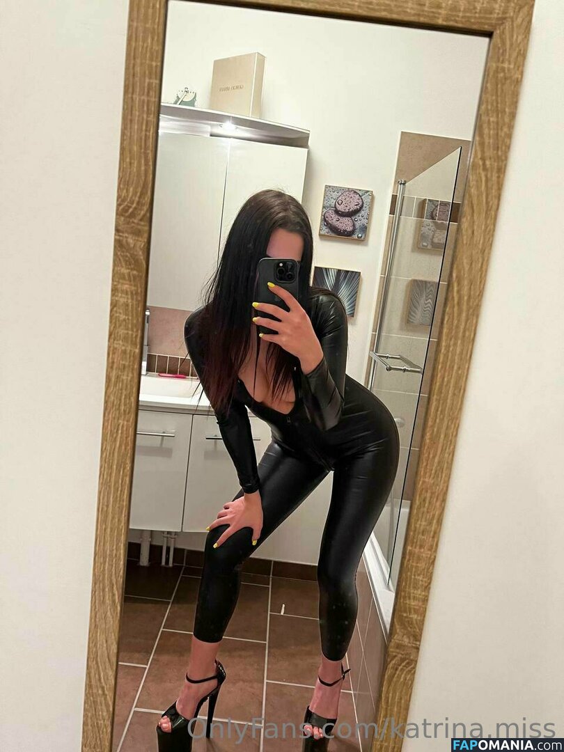 katrina.miss / zahariewa69 Naken OnlyFans  Läckta Foto #2