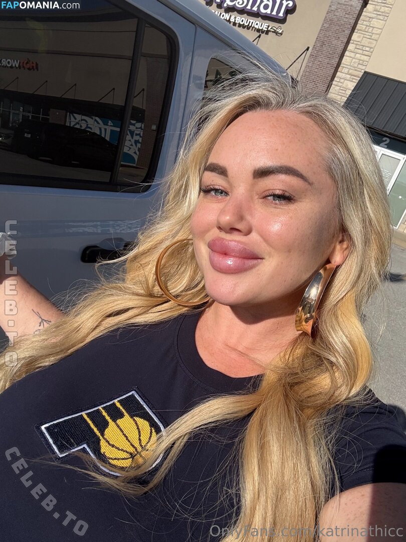 Katrina Thicc / https: / katrinathicc Naken OnlyFans  Läckta Foto #6