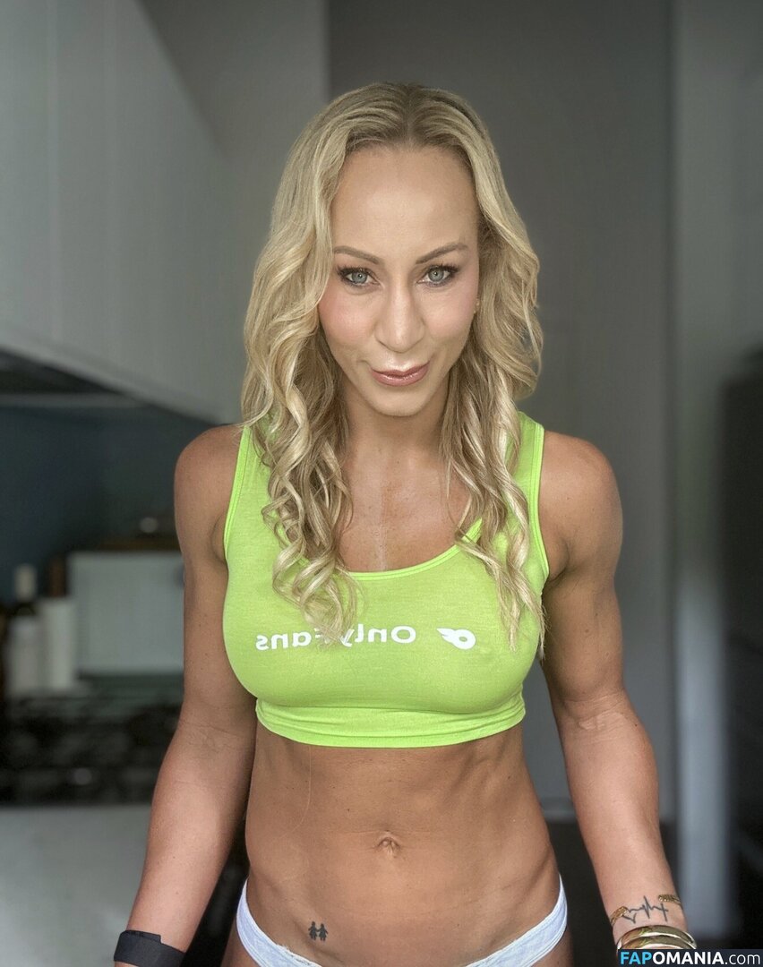 Kaye Scott / https: / kayescott Naken OnlyFans  Läckta Foto #1