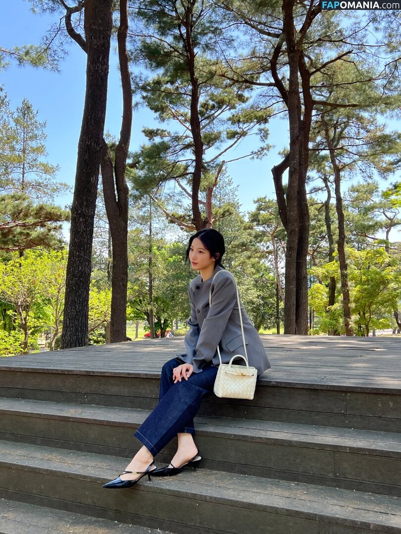 Kazuha Nakamura 中村 一葉 / LESSERAFIM / zuhazana Naken OnlyFans  Läckta Foto #8