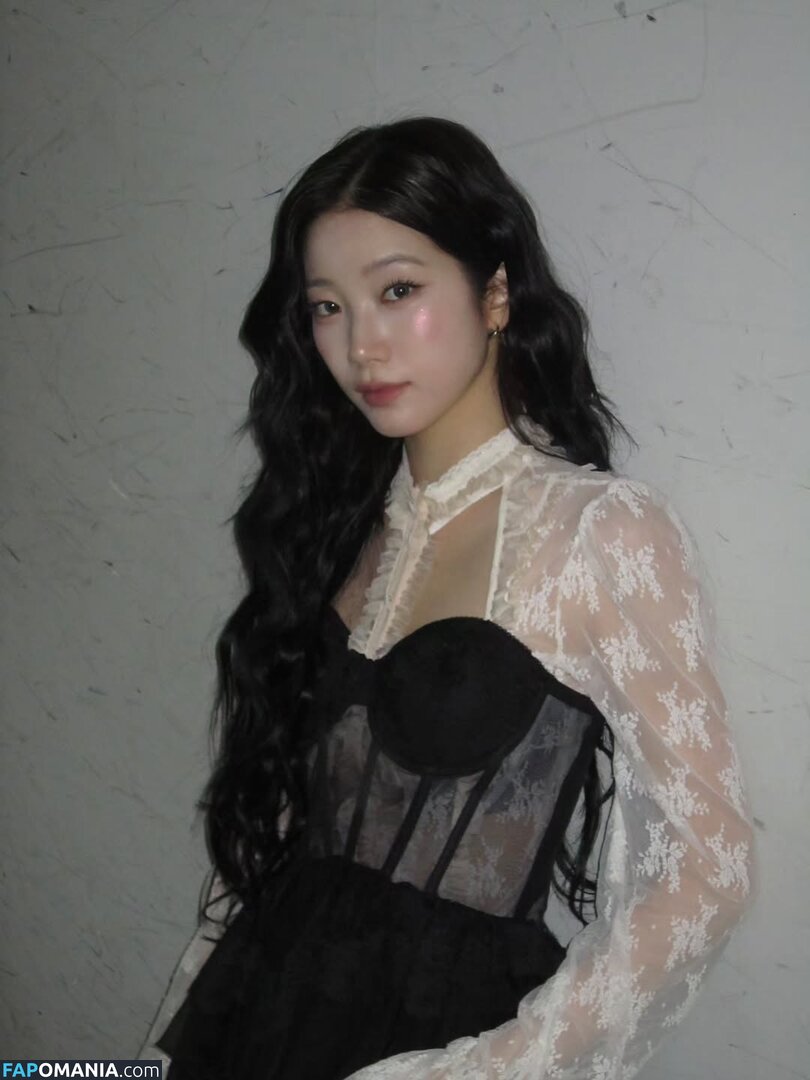 Kazuha Nakamura 中村 一葉 / LESSERAFIM / zuhazana Naken OnlyFans  Läckta Foto #22