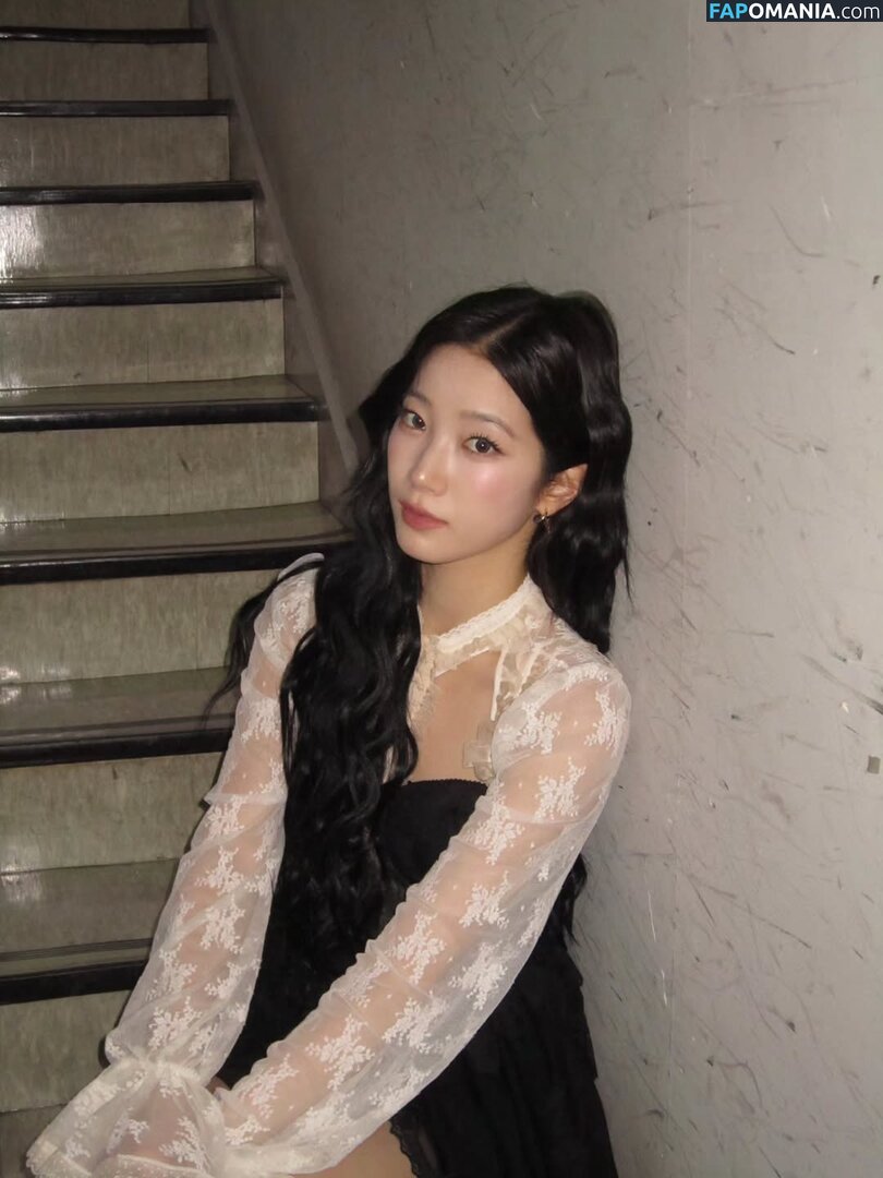 Kazuha Nakamura 中村 一葉 / LESSERAFIM / zuhazana Naken OnlyFans  Läckta Foto #28