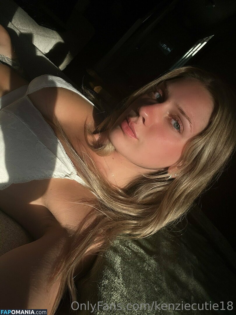 kenziecutie18 / kkenziee_18 Naken OnlyFans  Läckta Foto #56