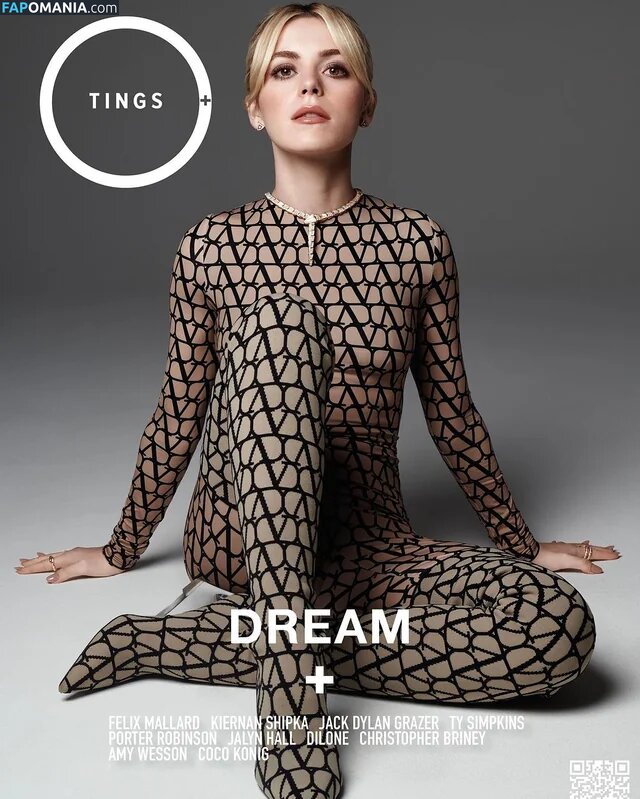 AdventuresSabrina / Kiernan Shipka / kiernanshipka Naken OnlyFans  Läckta Foto #244