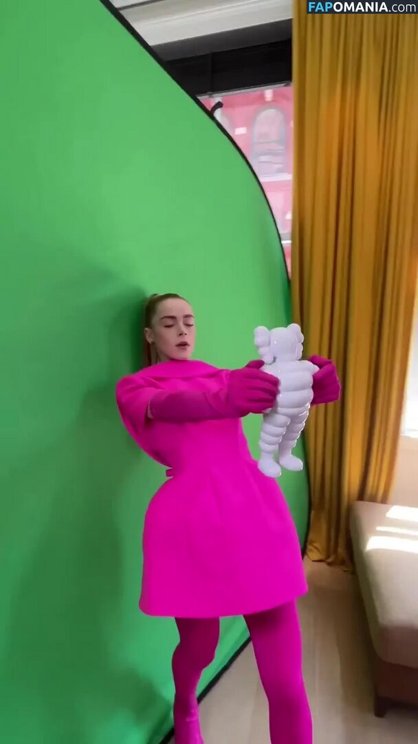 AdventuresSabrina / Kiernan Shipka / kiernanshipka Naken OnlyFans  Läckta Foto #518