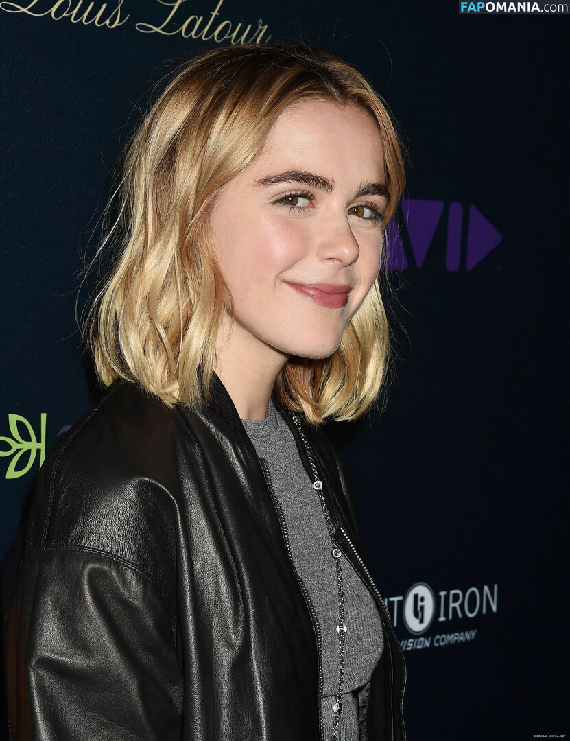 AdventuresSabrina / Kiernan Shipka / kiernanshipka Naken OnlyFans  Läckta Foto #543